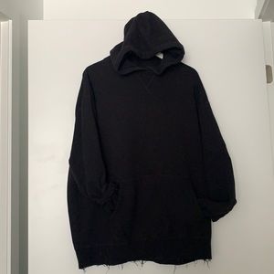 R13 black distressed sweatshirt 🖤 size Small but fits a bit big